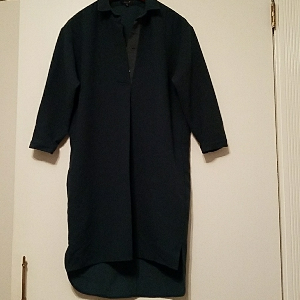 Formal dress perfect for office